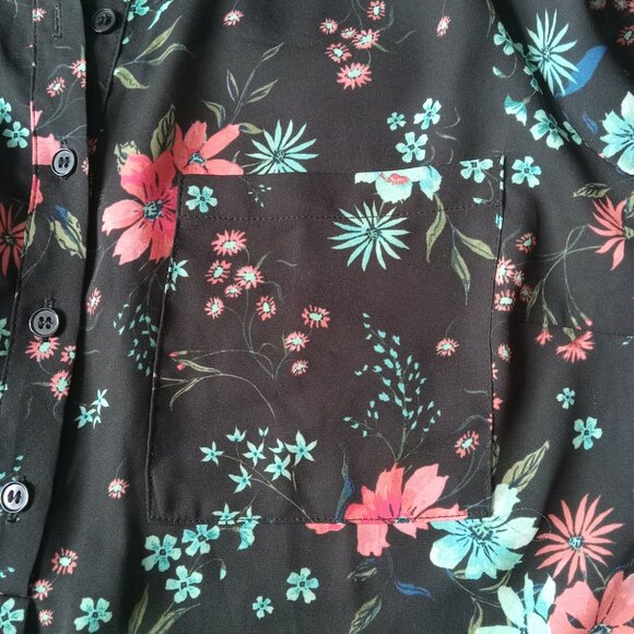 Lane Bryant Black and Colorful Floral Print Roll Tab Sleeve Button Blouse 14 16 - Picture 9 of 12